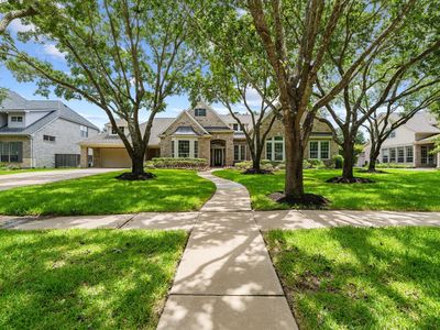 830 Lake Grayson Dr