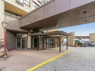 7004 Boulevard East UNIT 2C