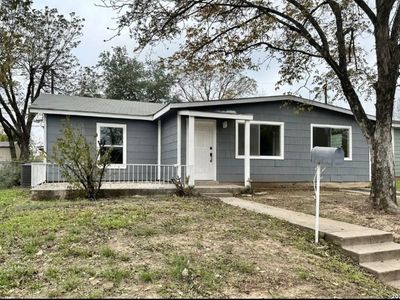 5411 Clark