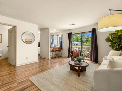 2520 Walters Way APT 10