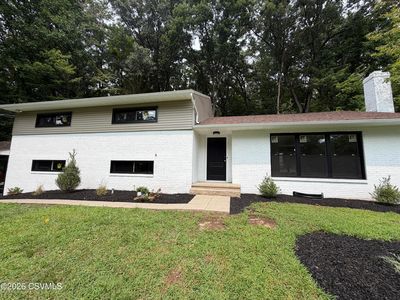 43 Red Oak Dr