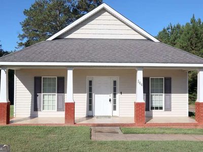 144 Stevens Dr