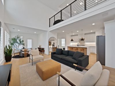 5012 Triadic Ln