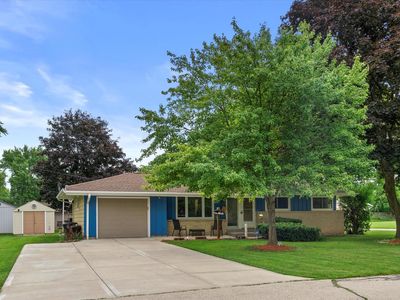 4620 South 72nd STREET