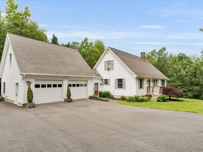 21 Bowling Green Lane