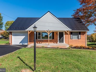 6527 Penn National Dr