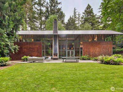 4525 112th Avenue NE