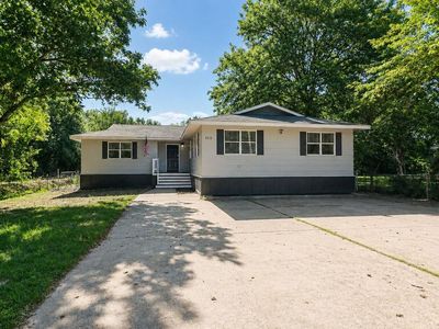 Property at 512 High School Ln, Atlanta, TX
