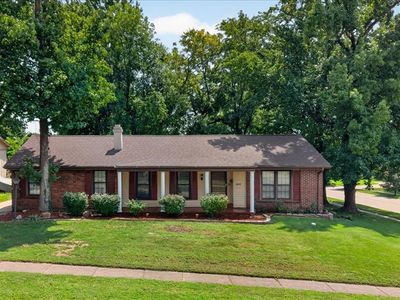 3608 Whispering Woods Dr