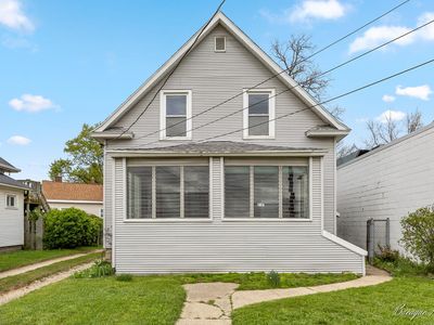2147 Plainfield Ave NE
