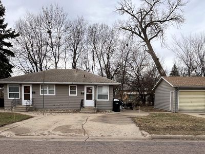 Property at 705 Cedar St, Yankton, SD