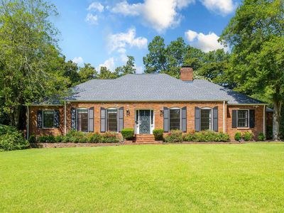 271 Wakefield Dr