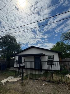 915 N San Marcos