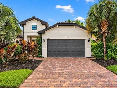 7670 Jacaranda LN