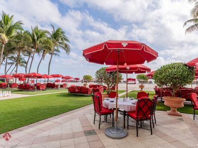 17875 Collins Ave #4001