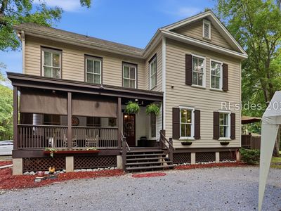 201 McCormack Ave