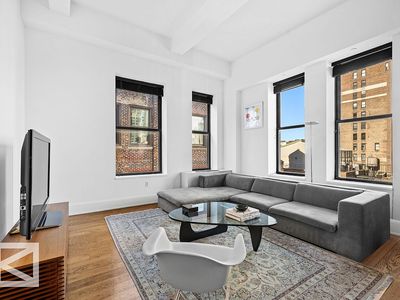260 Park Ave S APT 12F