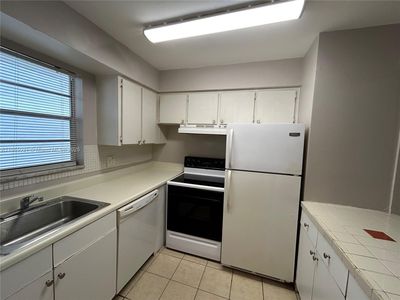 6505 Winfield Blvd #B-18