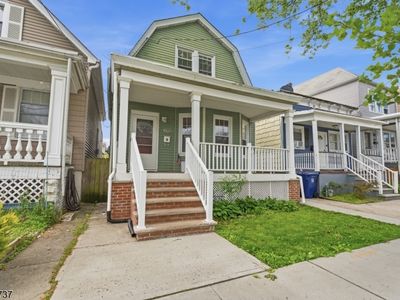 339 Lawrie St