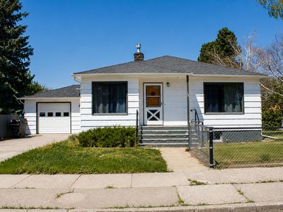 104 2nd Ave SW