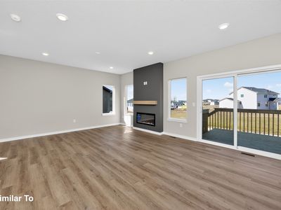 4271 Grover Woods Ln