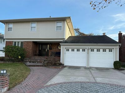 635 Hungry Harbor Road