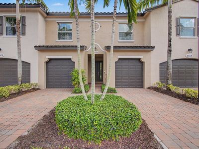 4560 Mediterranean Circle