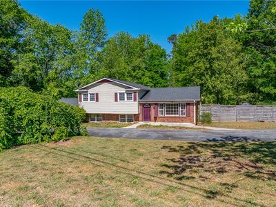 100 Woodburn Dr
