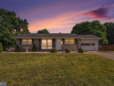 211 Fern Ave