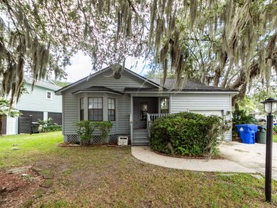 2383 River Park Way