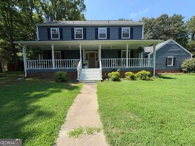 108 E Creekview Dr SW