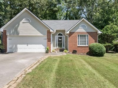 45 White Oak Dr SE