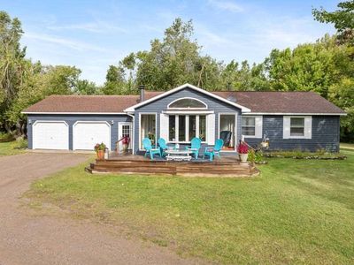 8597 Pickerel Lake Rd
