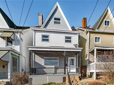 107 John St