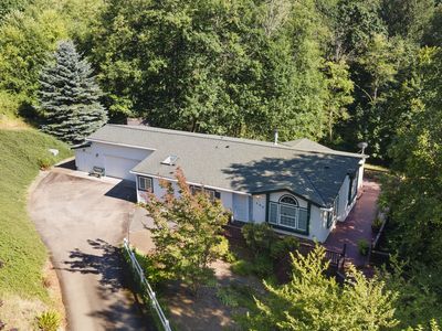 150 Green Mountain Ln
