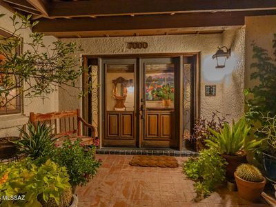 7000 N Paloma Dr