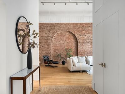 514 Broadway APT 4H