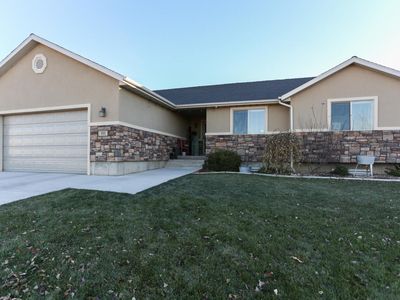 111 W 2925 North Cir