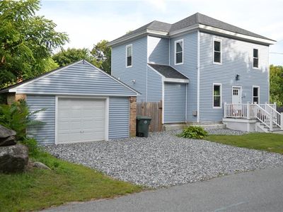 20 Whitford St