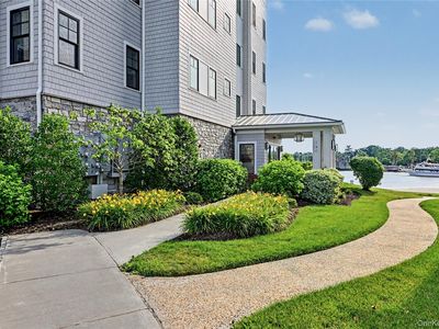740 Davenport Avenue #1