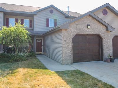 105 Waverly Dr