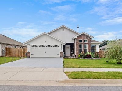 1411 Ari Ave