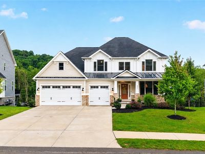 321 Crest Ln