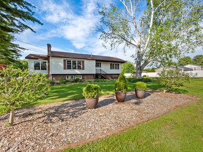 33 Andrea Avenue