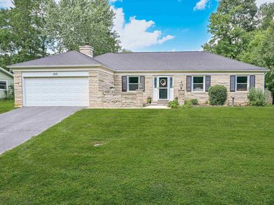 1515 E Dunstan Dr