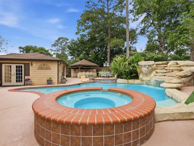 7010 River Mill Dr