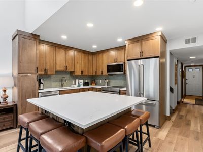 855 S 5th Avenue UNIT 376