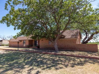 2434 Uvalde Ave