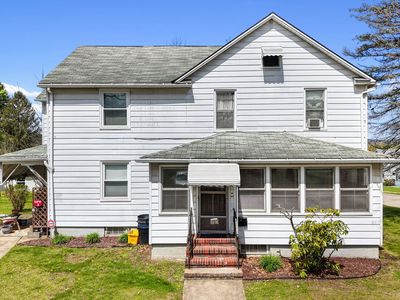 4 Edward St