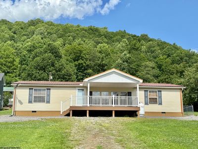 Property at 44 5th St, Hendricks, WV